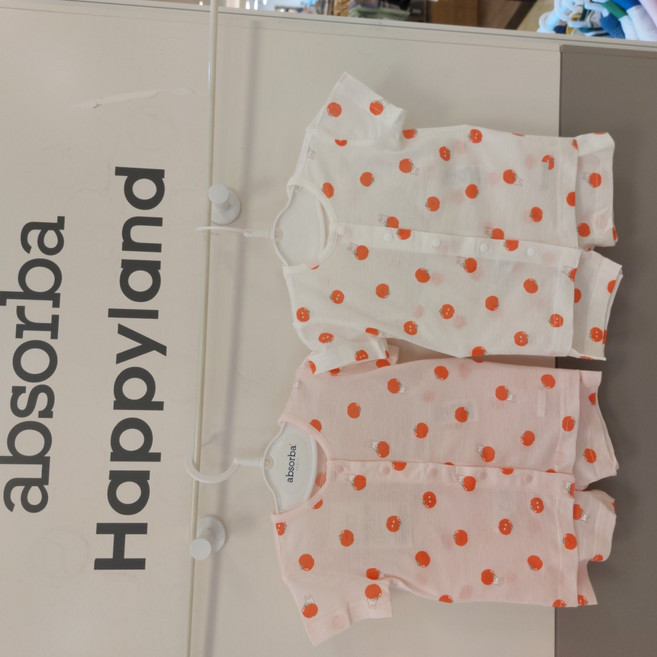 압소바 여름계절에 시원하게 입을 수 있는 깜찍한 아폰 반소 내의