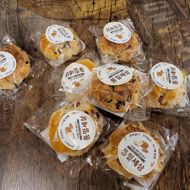 [당일 구운 신선한 빵을 오후에 발송합니다!] 새싹발아 통밀 통곡물 수제 스콘 통밀세상 천연발효빵 다이어트 간식 "5_크랜베리 호두스콘 10개, 60g