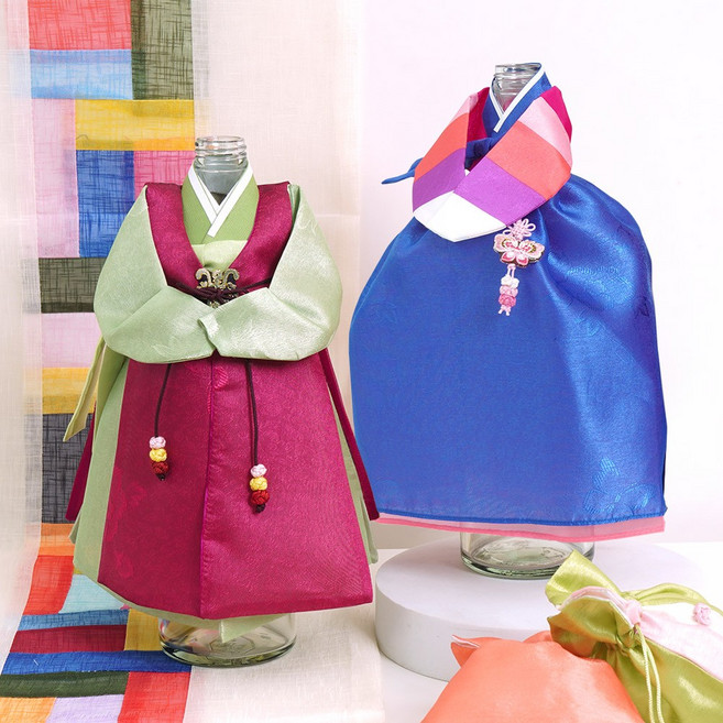인테리어 오브제 와인커버 남녀 한복 미니어처 1+1, 도령+색동, 도령(연두)+색동(파랑)