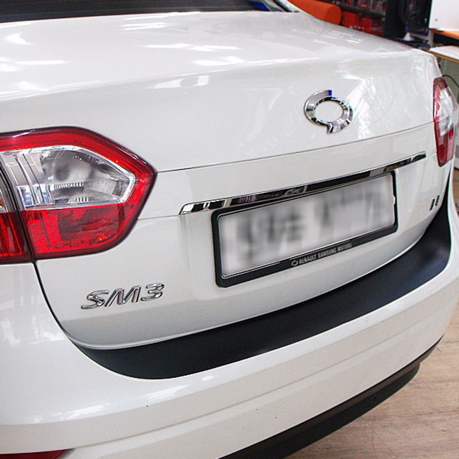 레이스텍 리어범퍼 프로텍터 스티커 3D카본 블랙, 르노삼성 뉴SM3 프리미엄 무광블랙