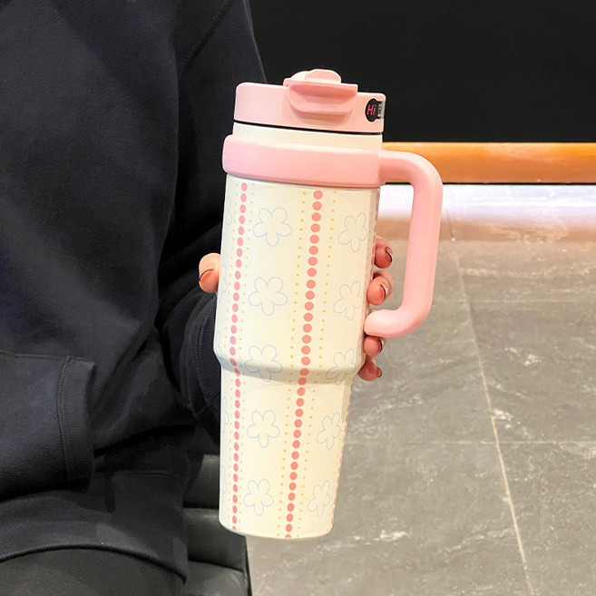 LIULU 噸噸杯大容量車載保溫杯冰霸杯吸管女生不鏽鋼水杯子新款