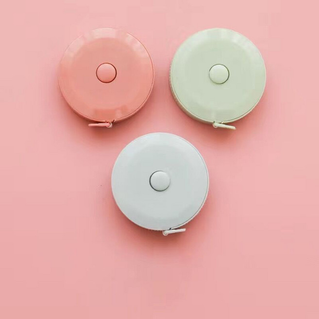 簡約隨身軟皮尺 測量三圍腰圍 裁縫尺 量尺 捲尺, 果子綠+炫彩藍+淺粉色（3個裝）,1.5米, 1個