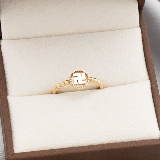 루키스톤 18k 테니아스 만자반지 18k반지