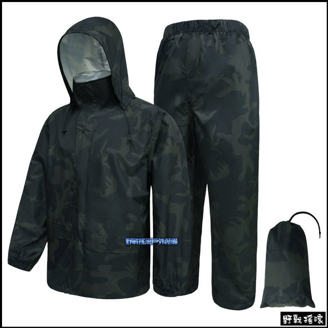 【野戰搖滾】ROCKWAR 兩件式輕量迷彩雨衣雨褲組 、背包防水罩、機車雨衣、登山重機適用, 黑色多地形,XL