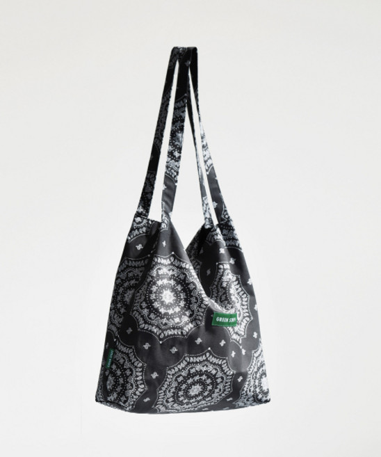 GREEN STUFF 무심한듯 박시한 쇼퍼백 53 페이즐리- black