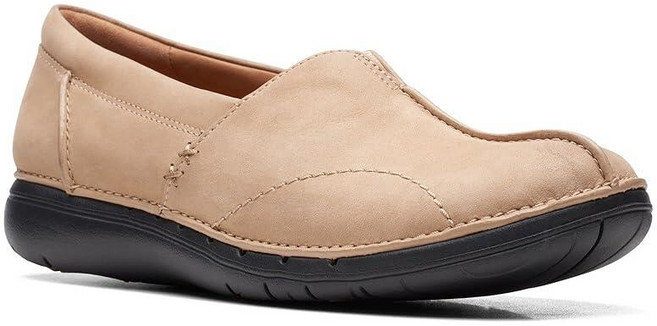 Clarks 여성용 로퍼 누가 누벅