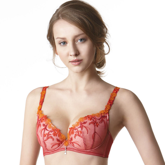 Lady 瑪格麗特系列 刺繡深線內衣