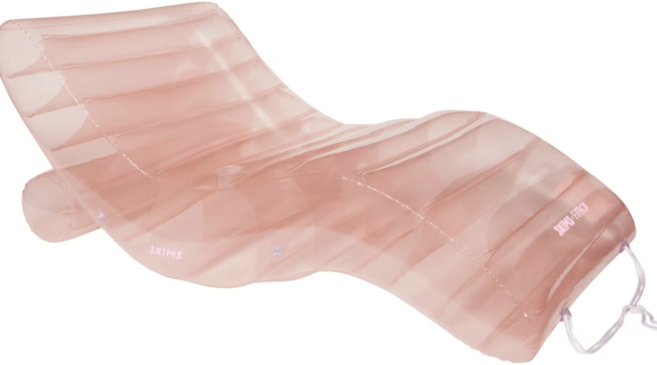 [SKIMS] 스킴스 펀보이 물놀이 체이즈 라운저 플롯 의자 벤치 튜브 skims funboy CHAISE LOUNGER FLOAT, 1개, cherry blossom