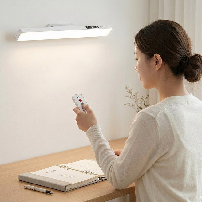 HUIJII 무선 마그네틱 탈착식 터치 학습 스탠드 + 리모컨 화장대 조명 2000mAh 배터리, 화이트