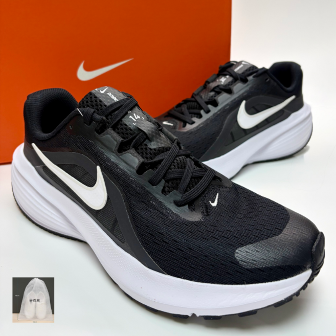 나이키 다운시프터14 정품 국내매장판 발편한조깅 헬스 입문용 운동화 윤리프파우치