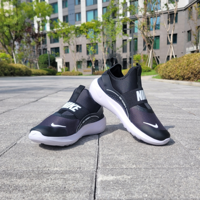 [백화점 정품] 나이키 주니어 여성 운동화 플렉스 러너 4 + 뒷꿈치 패드