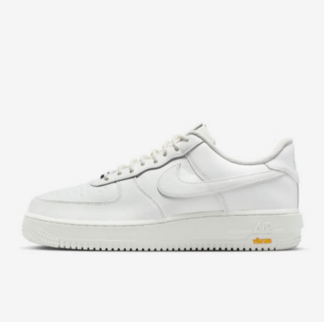 나이키 에어포스 1 로우 고어텍스 비브람 서밋 화이트 HV5953-100