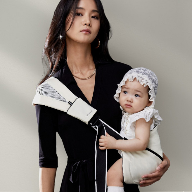 루시로다 LUX101 프리미엄 사이드 힙시트 아기띠 유니버스 블랙, 퓨어 아이보리