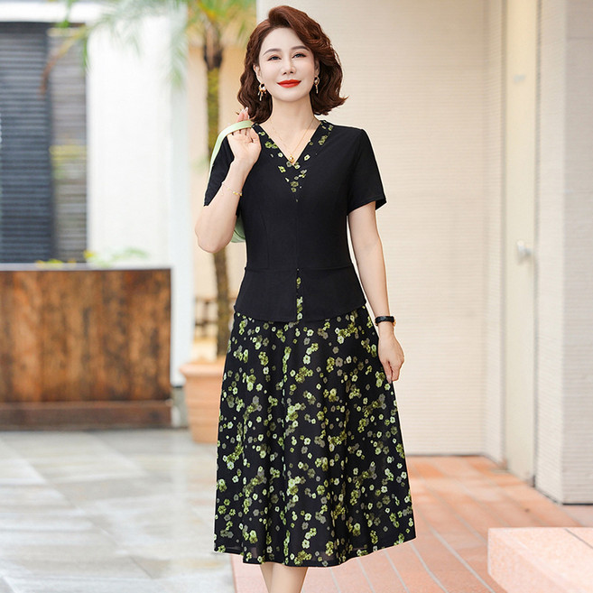 DIU 夏季新款短袖連衣裙時尚媽媽裝顯瘦垂感裙子婆婆減齡碎花裙子