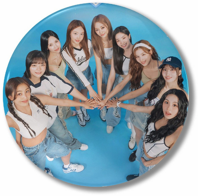TWICE 演唱會應援周邊 馬口鐵胸章 徽章套裝, 1個, TWICE吧唧-01