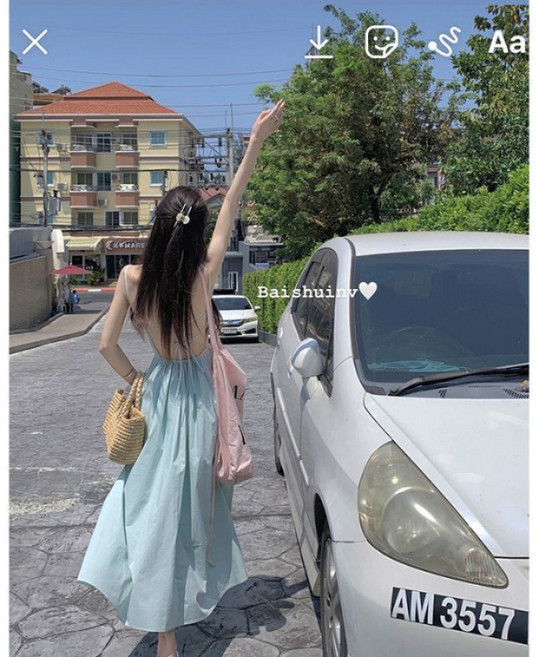 DFMEI 露背吊帶連衣裙女a字收腰仙女裙露背純欲A字裙海邊度假長裙子