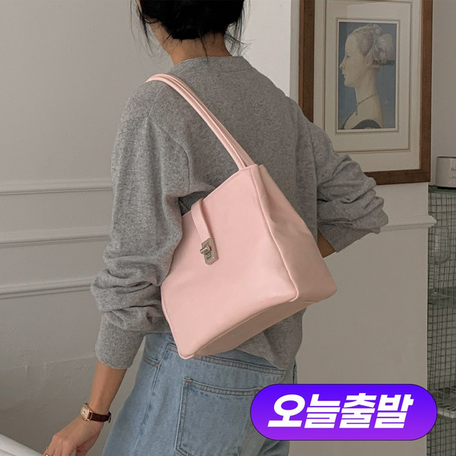 [세븐스에비뉴] 베라클래식 미니 토트백 키링증정