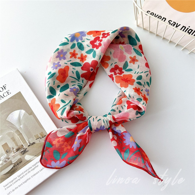 리노아 플라워 삼각 쁘띠 스카프 여름 간절기