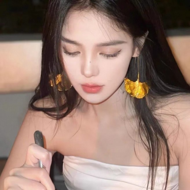 해피유통 여성 은행나무잎 패션 대형 귀걸이jh