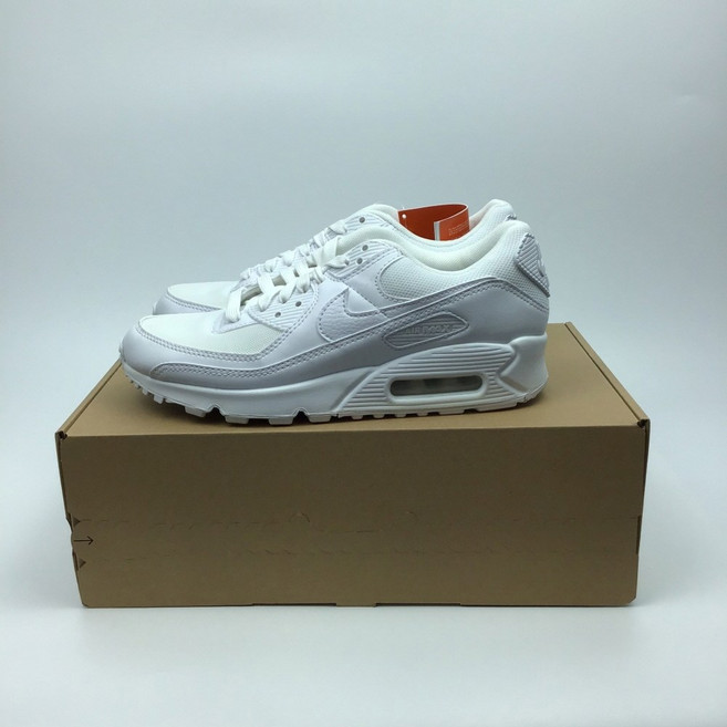 국내매장판 나이키 에어맥스 90 화이트 DH8010-100