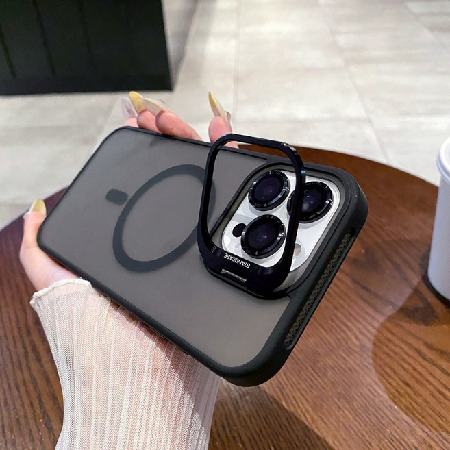 iPhone 16/15/14/13/12/11 一體合金支架磁吸充電防摔手機殼