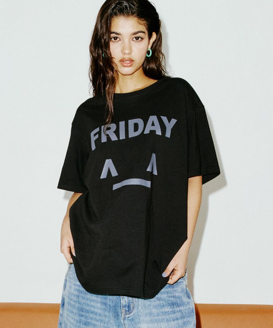 NYXX FRIDAY TEE BLACK