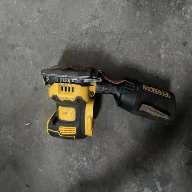 중고 DeWalt DCW200 18V 리튬 이온 무선 브러시리스 1/4 시트 샌딩기 본체 전용, 1개