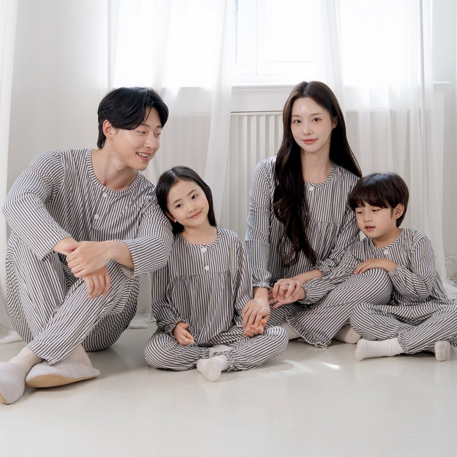 투위 가을겨울 피치기모 캐릭터 가족잠옷SET 커플잠옷