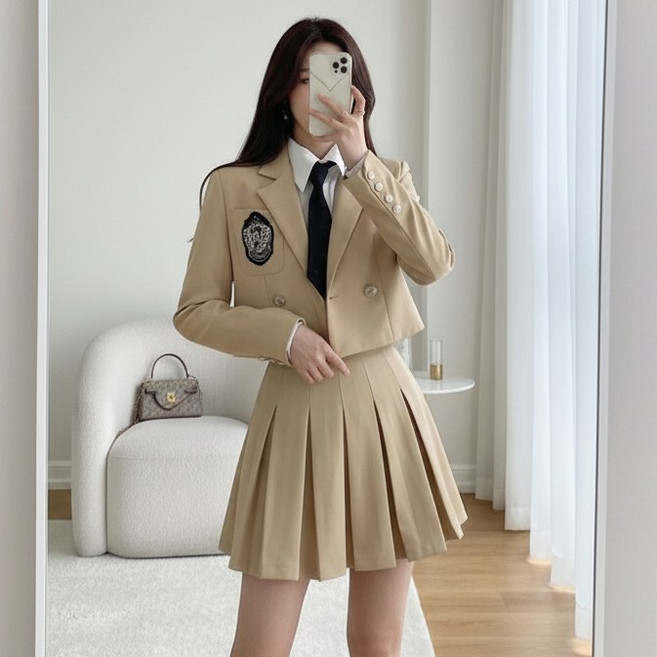 히또리 교복 느낌 보석 크롭 자켓 주름 스커트 셋업 투피스