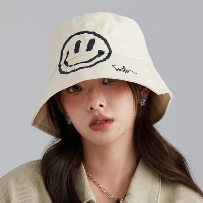 말랑마쥬 남녀공용 크림 스마일 버킷햇