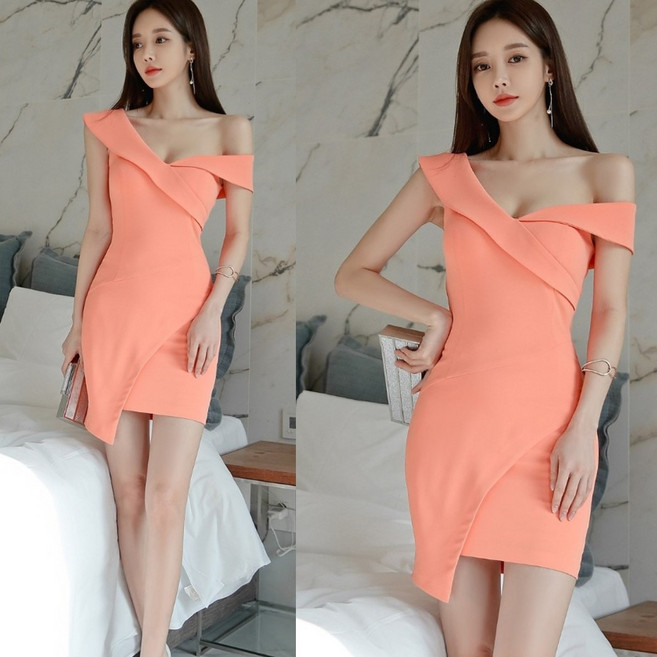 날씬해 보이는 고급스러운 슬리브리스 원피스