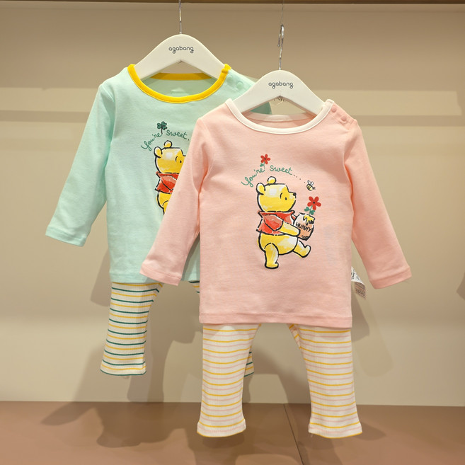 [아가방]강남점*디즈니베이비 상큼한 컬러 귀여운 곰돌이 푸 슬림상하/ 하이웨스트로 고무줄없이 배를 다 덮어주는 배앓이방지 상하세트