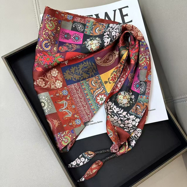 봄 여름 가을 삼각형 스카프 부드러운 새틴실크 스카프 SH1898