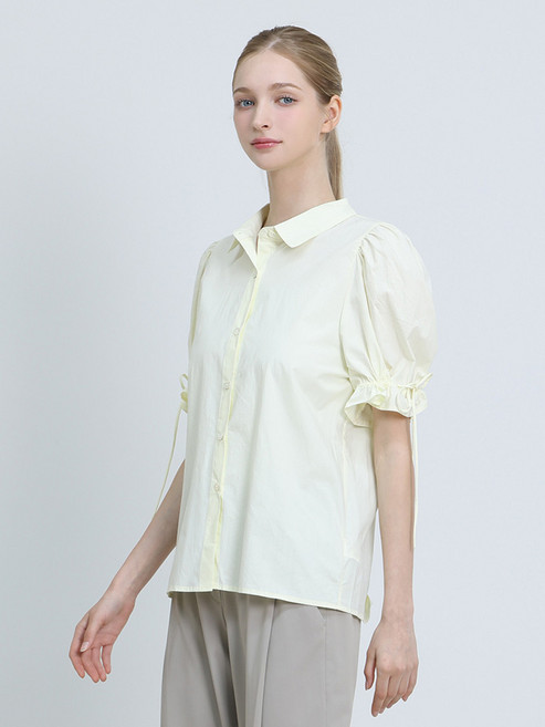 크레송 크레송(CRESSON) 볼륨 퍼프 슬릿 리본 셔츠 블라우스 (택가격: 238000원)