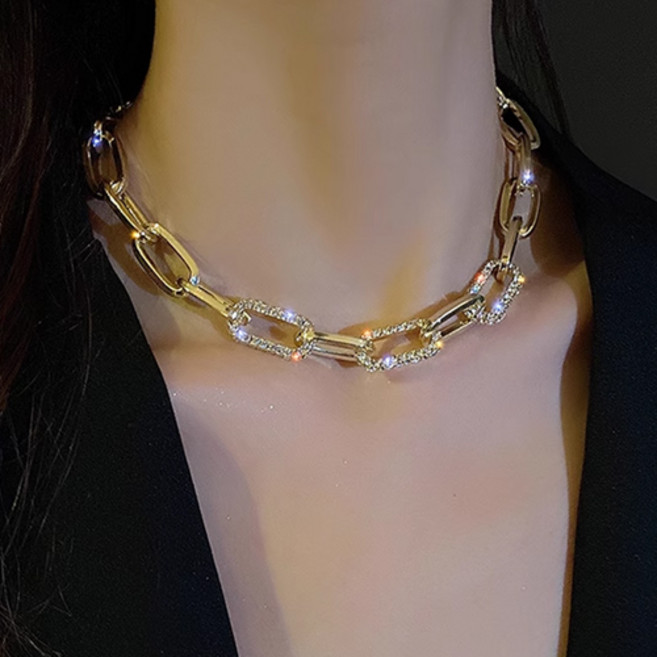 티큐 여성 파티 축제 공연 유니크 볼드 큐빅 체인 목걸이 A1989