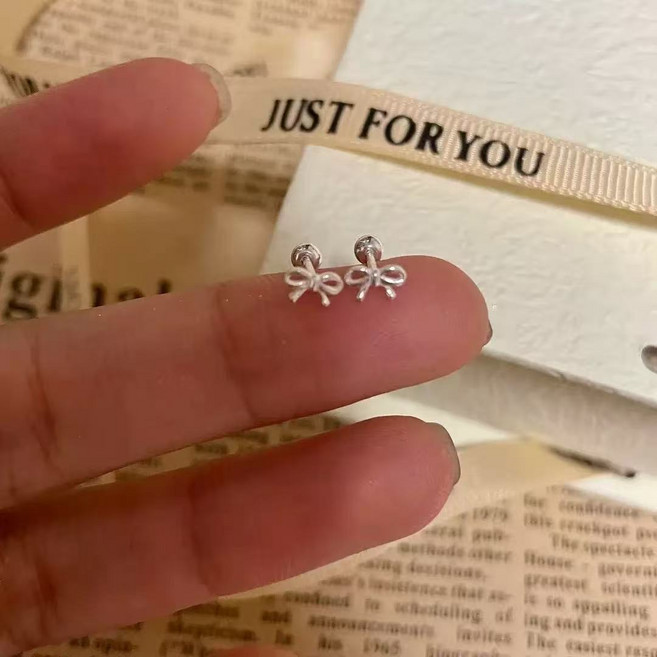 다예코 실버925 러블리 리본 피어싱 2P