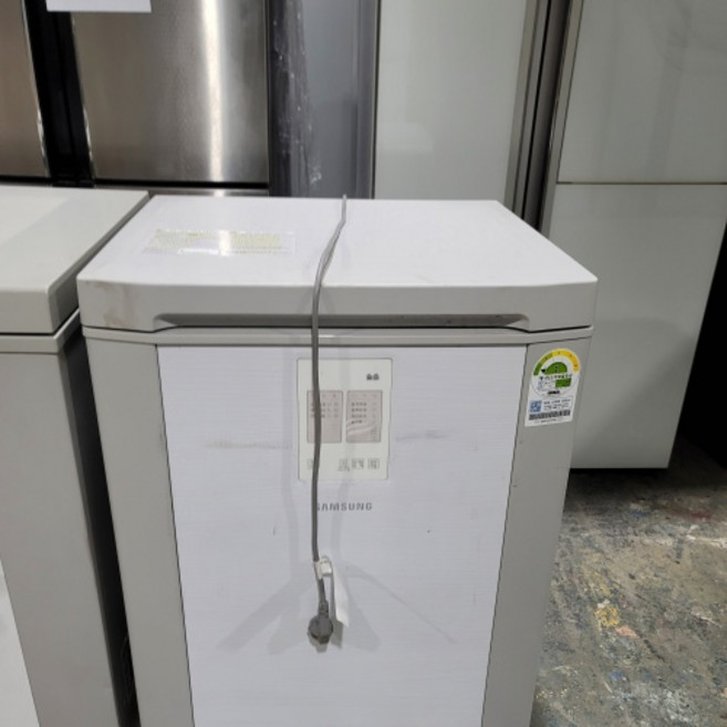 삼성 김치냉장고 126리터 RP13J1001HG