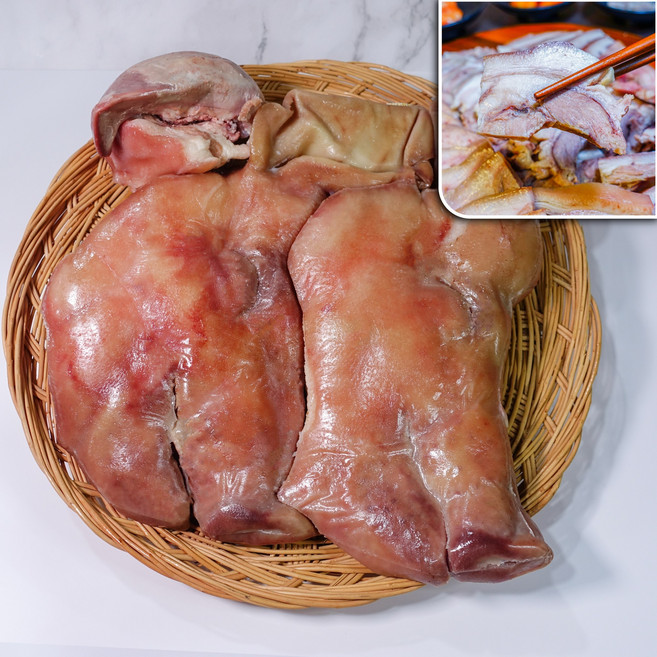 모두의국밥 삶은돼지머리고기 반마리 1.5kg 내외 순대국밥재료 수육용 국밥용머릿고기, 1개