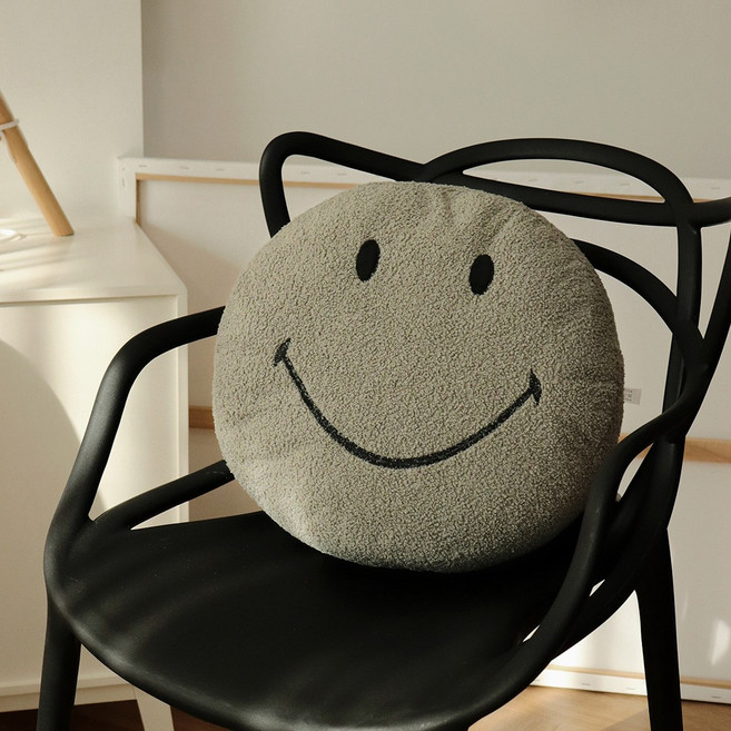방긋 스마일 뽀글이 원형 쿠션, 그레이