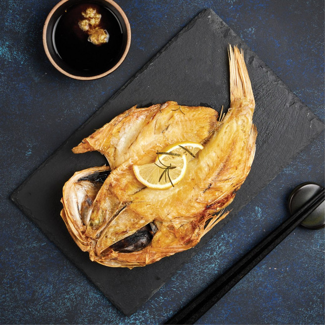 반값세일 특별EVENT 홍감펭(두절열기)반건조 2.2kg 대서양심해에서 잡은 빨강생선 구이 조림용으로 쫄깃쫄깃하니 맛이최고임 변산수산에서 정직하게 판매함, 1개