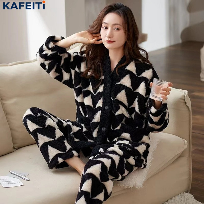 여성 무지 겨울 수면 잠옷 데일리 긴팔 루즈핏 겨울 따듯한 극세사 수면 잠옷 상하의 세트