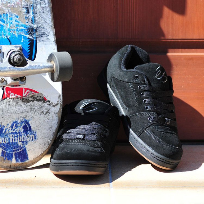 이에스 ES ACCEL OG 스케이트 스니커즈 남성 여성 공용 블랙 보드화