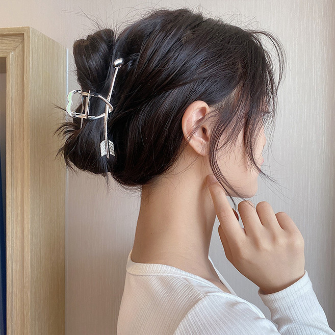 1+1 큐피트 헤어 집게핀 머리핀 반묶음 올림 머리 왕집게 꼬임 헤어핀