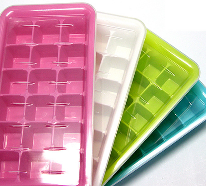 라이프스토리 엠비코뚜껑제빙기 18구