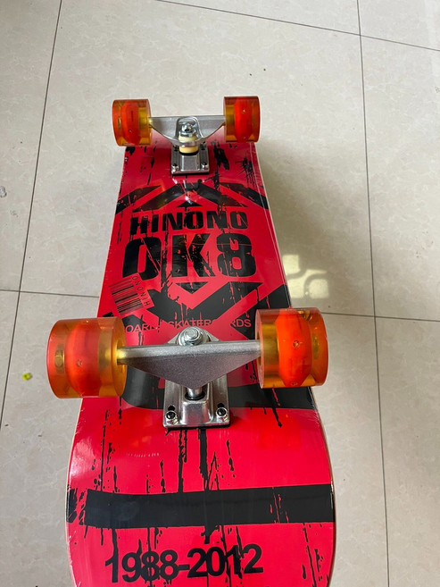 初學者入門雙翹滑板 刷街全能輪專業動作四輪滑板 非玩具板, 如圖所示, 1個