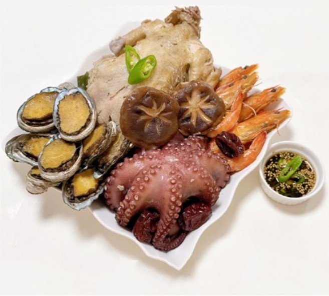 따봉프레시 몸보신 냉장 고급재료 듬뿍 프리미엄 VIP 해신탕 해천탕 밀키트, 1세트