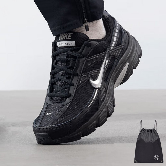 나이키 남성 블랙스모크 운동화 쿠셔닝 런닝화 (PGN짐쌕가방 지급)