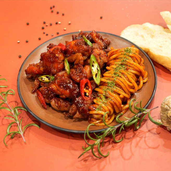 엠지낭만푸드 숯불양념치킨 꼬꼬동 500g 간편조리, 순한맛, 1개