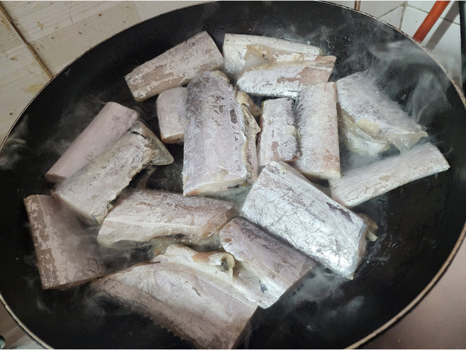 풀치 완도 자연산 풋갈치 절단 (400-430g내외) 밑간완료 손질 갈치구이 갈치 조림, 1개
