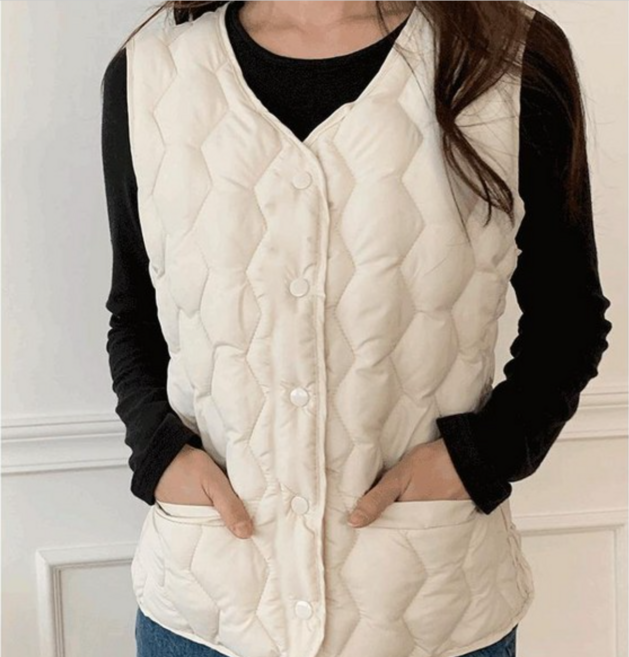 후암마켓 여성 경량 패딩조끼 옆주름 퀄팅 베스트